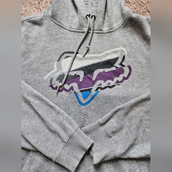 Fox Tops - Vintage Fox Racing Grey Sweartshirt Hoodie With Purple Blue Logo Medium